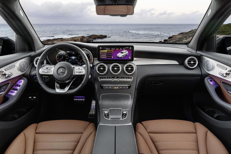 Торпедо Mercedes-Benz GLC300 4Matic (X253) 2019 года  (WW) (фото 5 из 41)